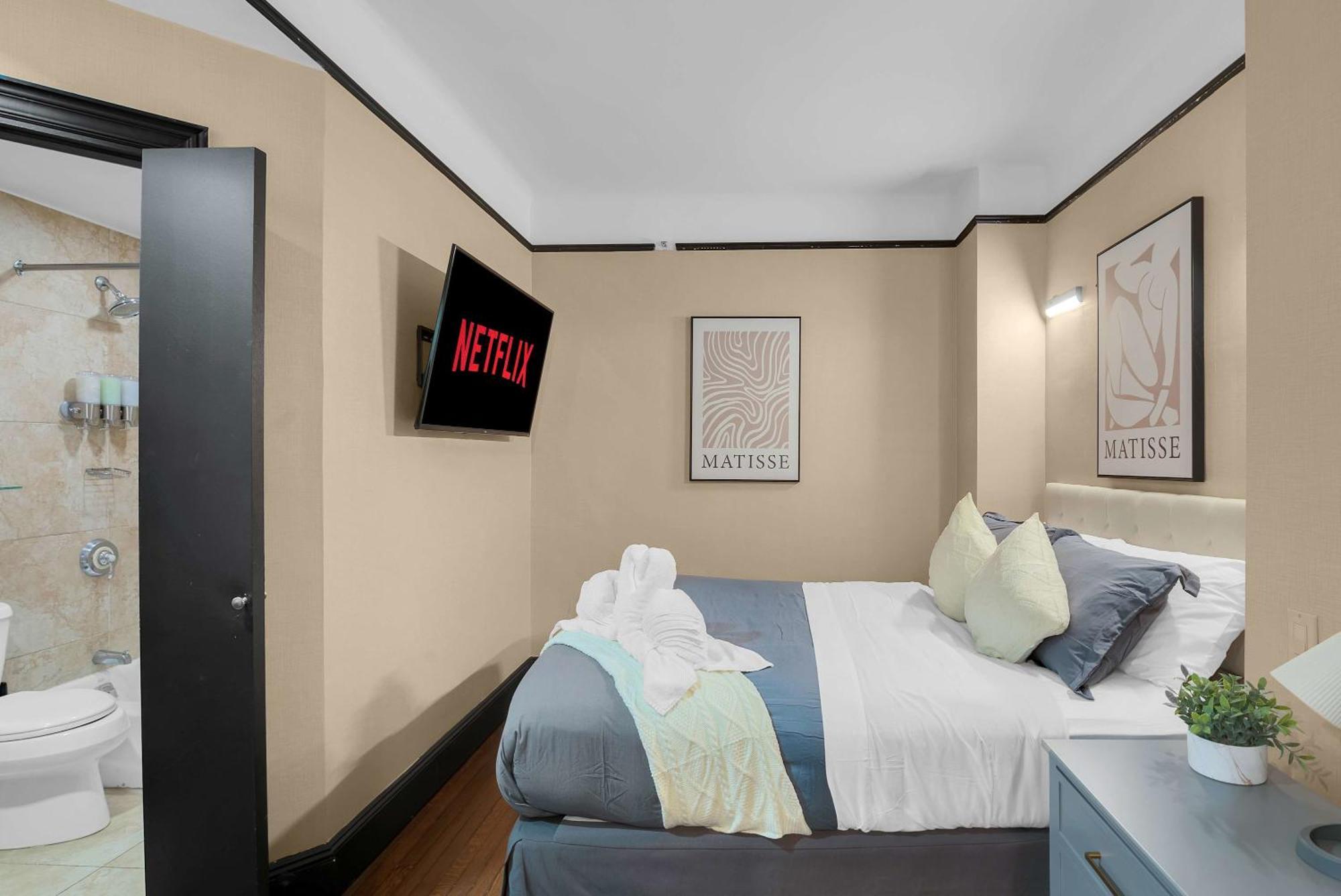 Apartment Stunning In The Heart Of Gym New York